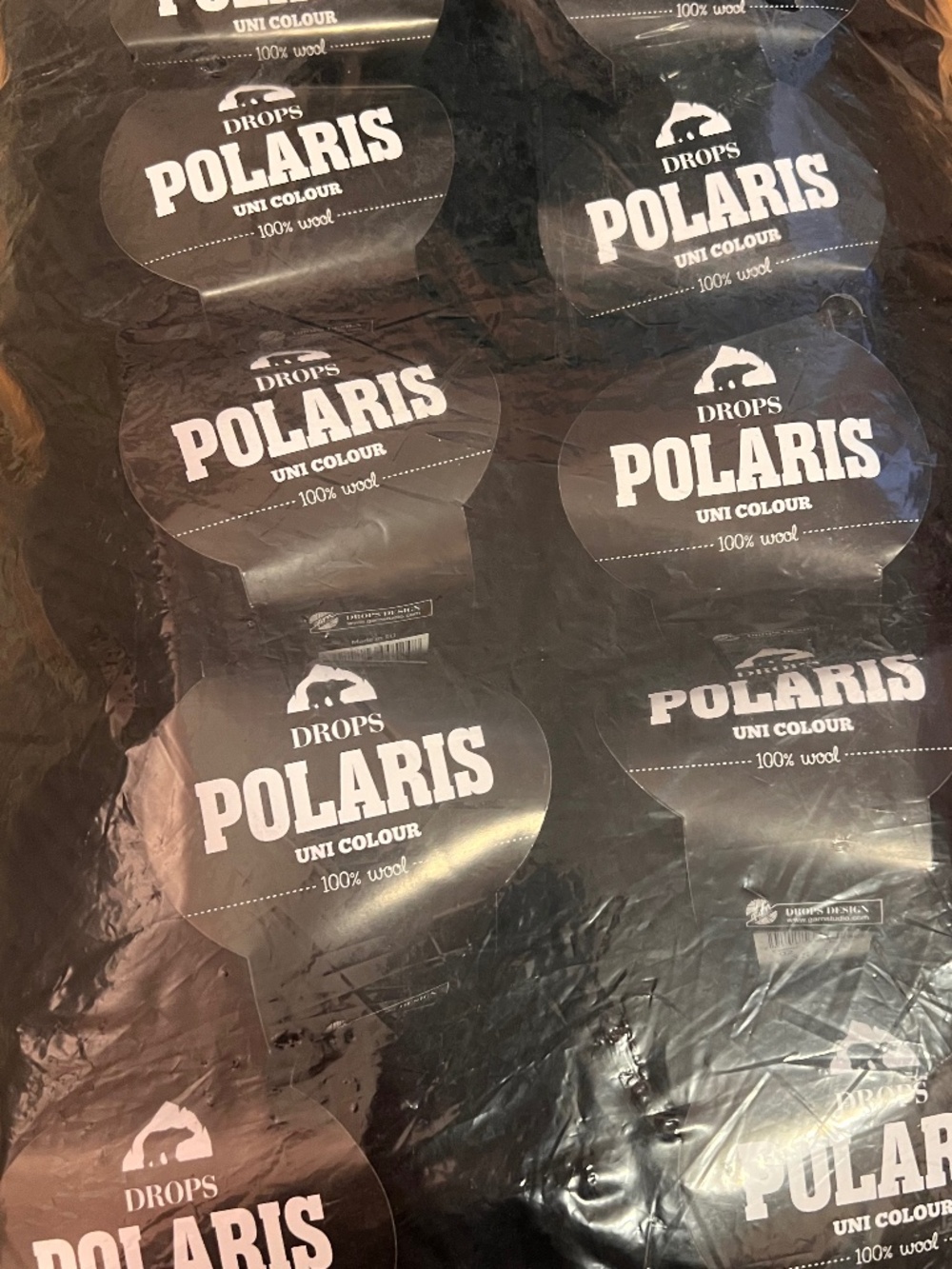 Drops Polaris Color: 2 (Black)